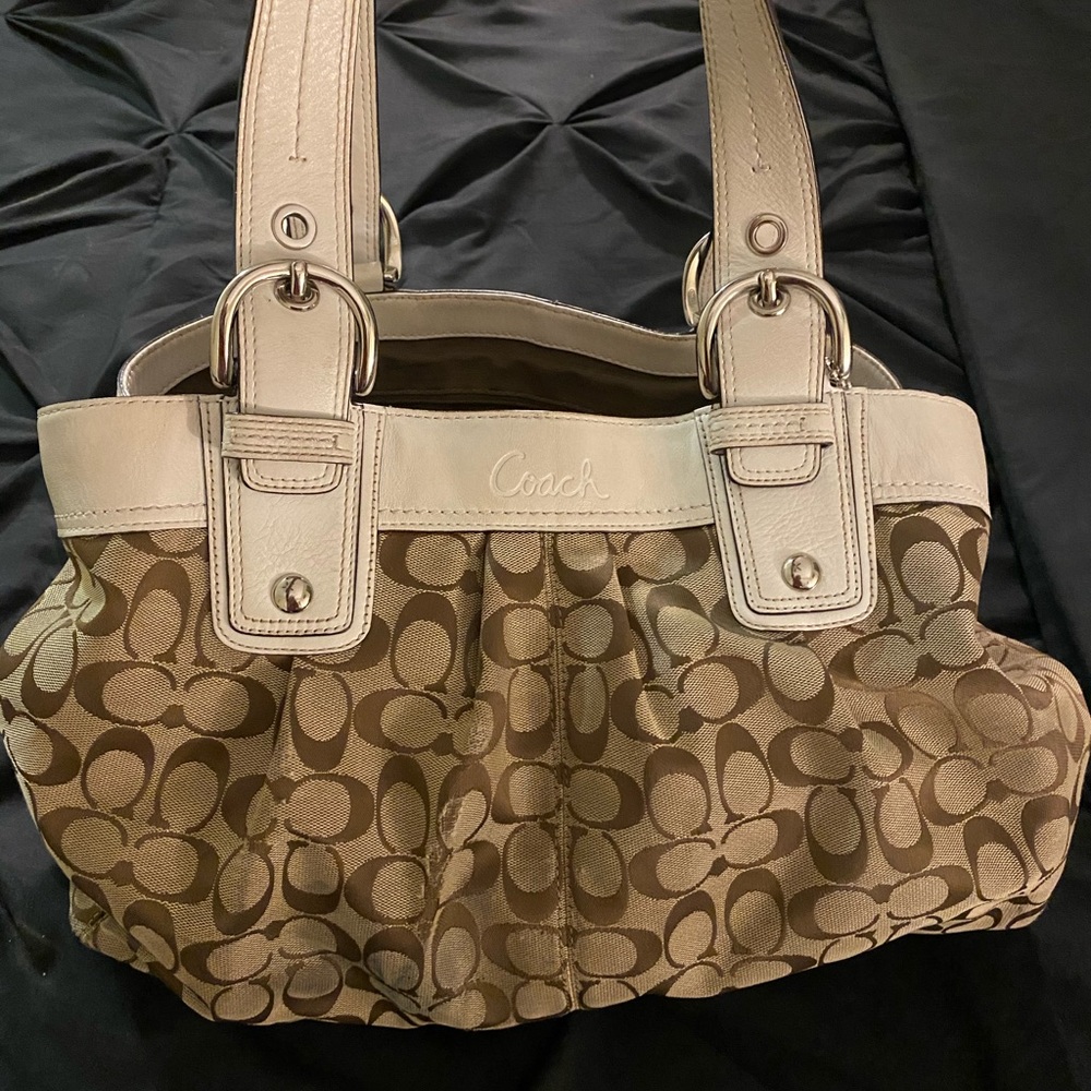 Authentic Coach, Gently used cute summer bag